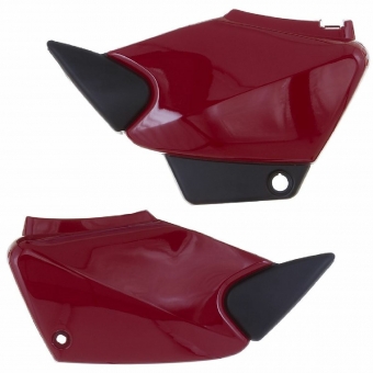 TAMPA LATERAL TITAN 00 VERMELHO 02/03